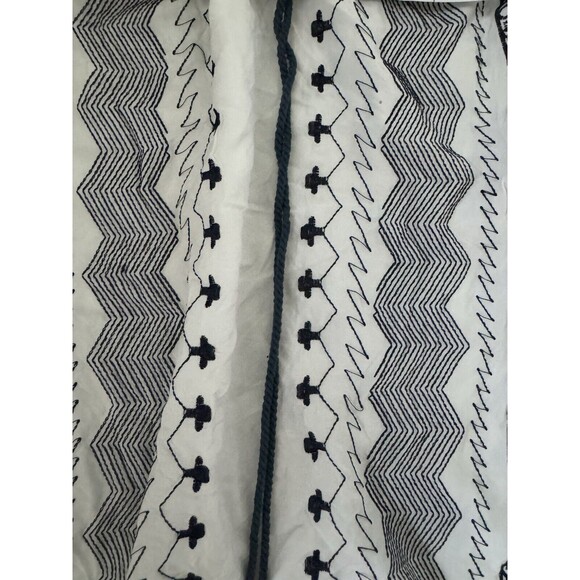 LUMIERE Embroidered Boho Chic Off Shoulder Peasant Top With Tassel Size L - Picture 7 of 7